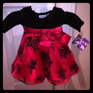 NWT Blueberi Christmas dress in a size 12 mos